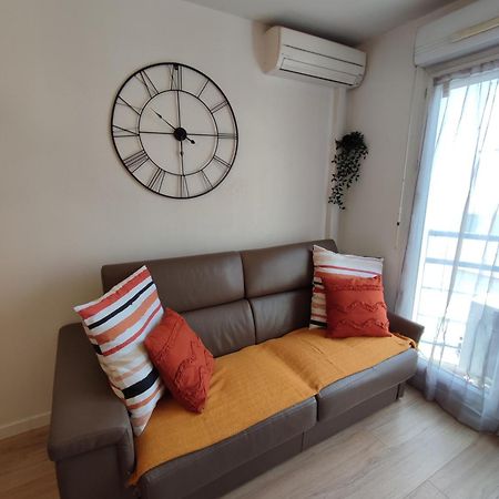 Appartement Climatise Avec Parking A 6Min A Pied De La Gare St Charles Марсель Екстер'єр фото