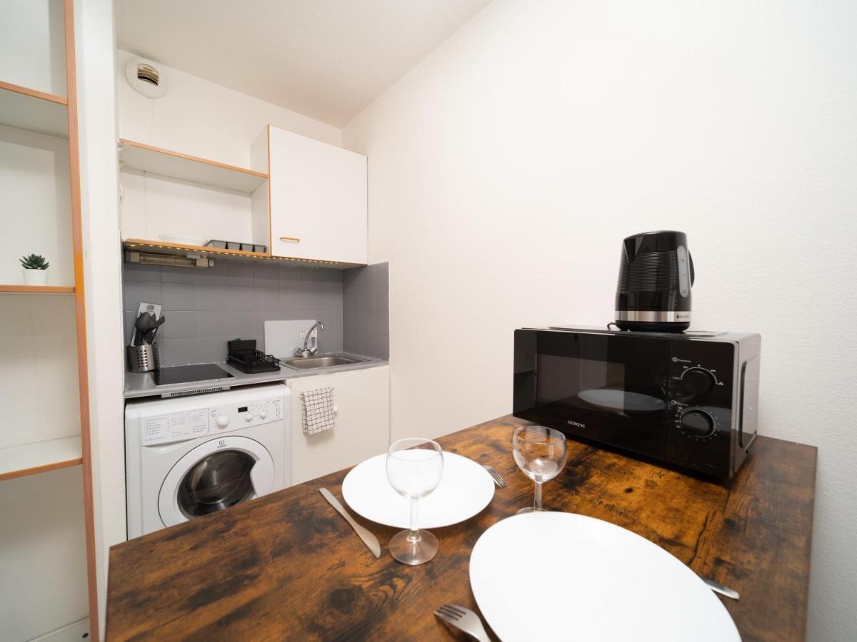 Appartement Climatise Avec Parking A 6Min A Pied De La Gare St Charles Марсель Екстер'єр фото