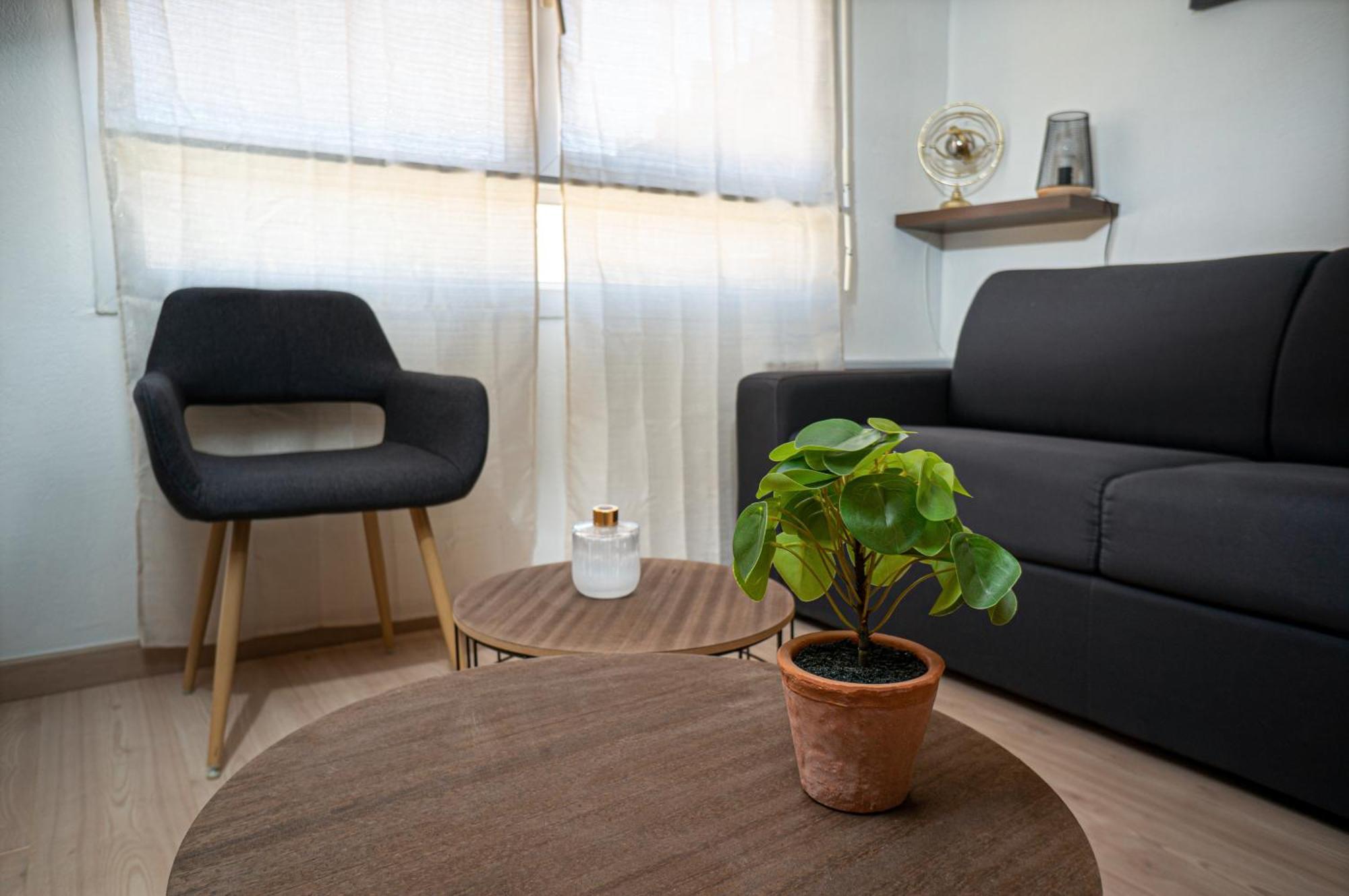 Appartement Climatise Avec Parking A 6Min A Pied De La Gare St Charles Марсель Екстер'єр фото